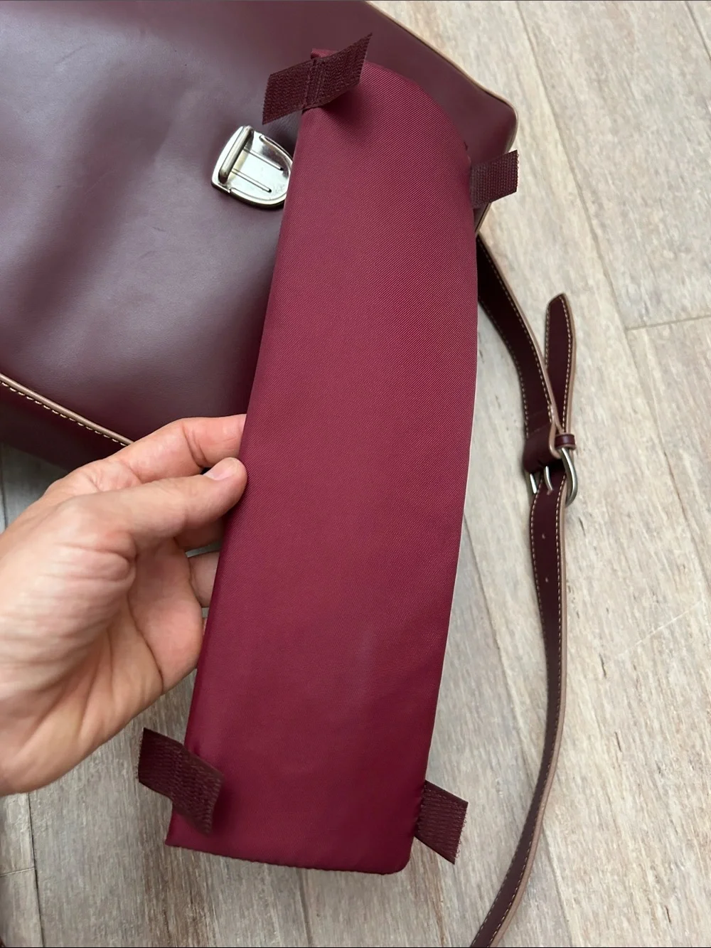 Levenger wine burgundy